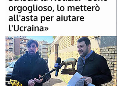 Polonia, a Salvini il tapiro d’oro di Staffelli: simpatico siparietto. VIDEO