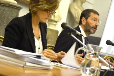 Guai nella carte di Gualtieri, sta scritto: Silvia Scozzese lascerà il Comune