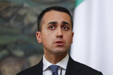 Ucraina, Di Maio: “In due mesi possiamo dimezzare dipendenza da gas russo”