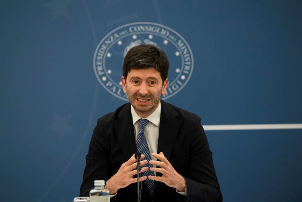 Covid, in Italia record di morti: ma a cosa sono servite tutte le restrizioni? Covid, in Italia record di morti: ma a cosa sono servite tutte le restrizioni?