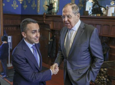 “Prepariamoci ai ricatti di Putin sul gas”. Russia, preoccupazione di Di Maio