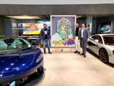 Arte e motori – Vernissage a casa McLaren Milano con Paolo Battistutta