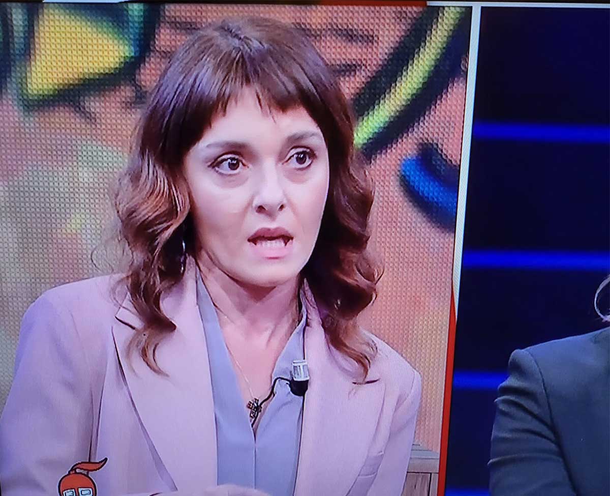 Nona Mikhelidze: tutti pazzi per la bella politologa esperta di Russia Nona Mikhelidze: tutti pazzi per la bella politologa esperta di Russia