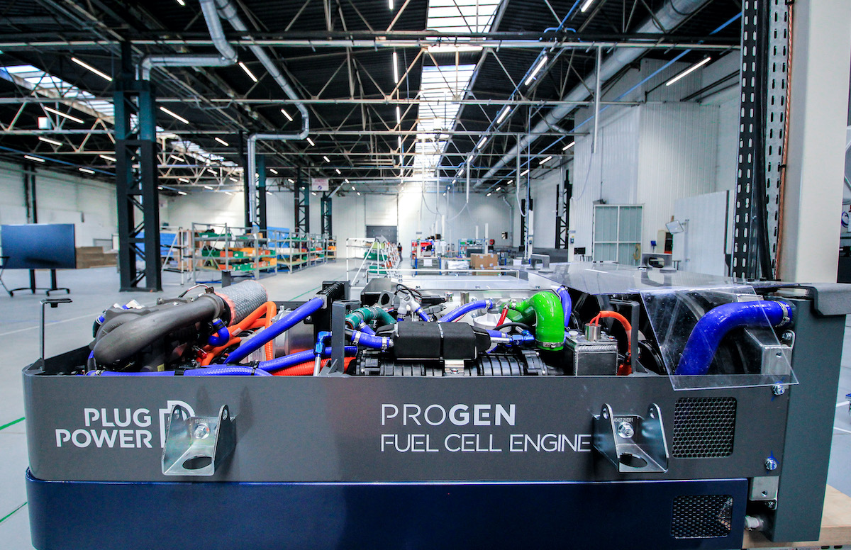Hyvia  inaugura il suo stabilimento dedicato alla mobilità a idrogeno