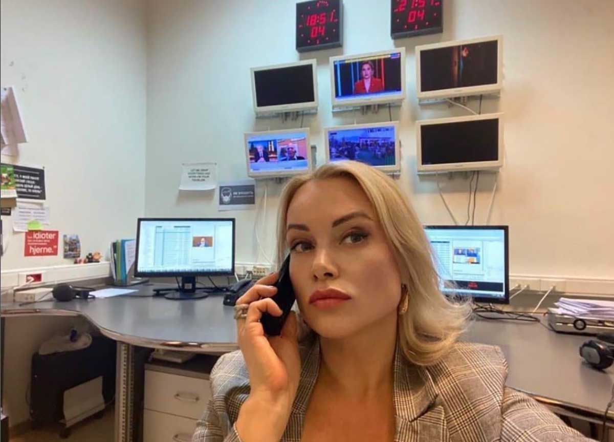 No alla guerra: solo una multa per la bella e coraggiosa Marina Ovsyannikova No alla guerra: solo una multa per la bella e coraggiosa Marina Ovsyannikova