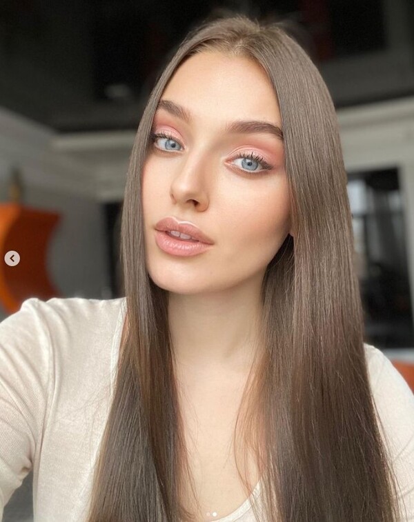 Veronika, Miss Ucraina 2018: “Io sto con Zelensky. Putin è un aggressore”