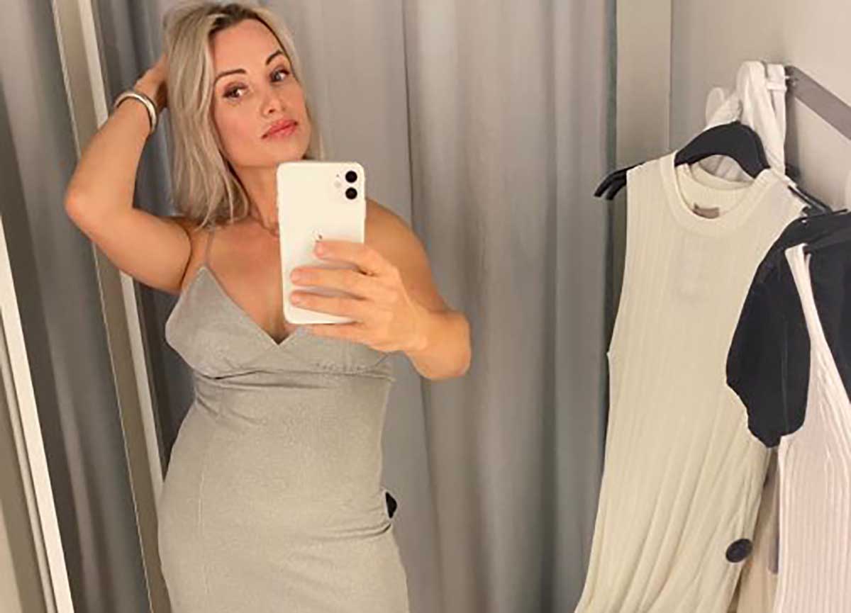 No alla guerra: solo una multa per la bella e coraggiosa Marina Ovsyannikova No alla guerra: solo una multa per la bella e coraggiosa Marina Ovsyannikova