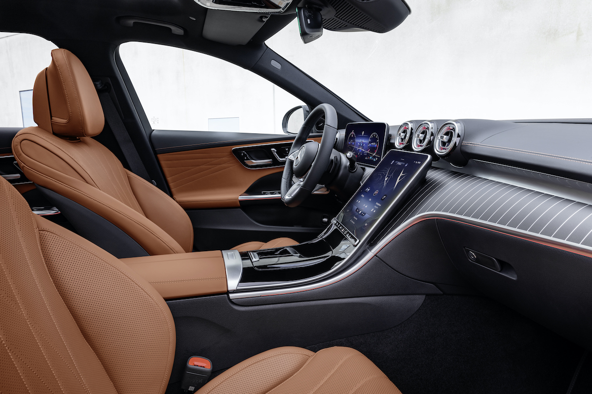Nuova Mercedes Classe C All-Terrain, ti segue su ogni strada. Nuova Mercedes Classe C All-Terrain, ti segue su ogni strada.