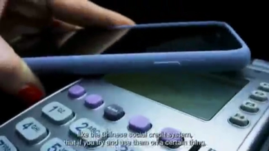 Avanza il denaro digitale, l’ombra del credito sociale – Il tg VERO GIORNALE