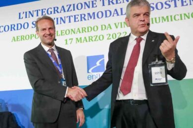 Vola l’Alta velocità: da Fiumicino aeroporto a Napoli, senza passare per Roma