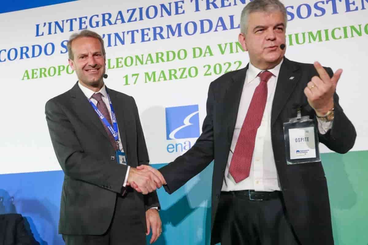 Vola l’Alta velocità: da Fiumicino aeroporto a Napoli, senza passare per Roma Vola l’Alta velocità: da Fiumicino aeroporto a Napoli, senza passare per Roma