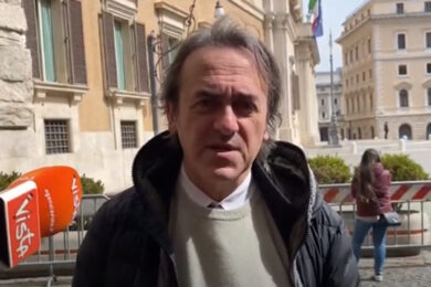Ue, Bonelli: “Serve politica estera e difesa comune, non spese per armamenti”
