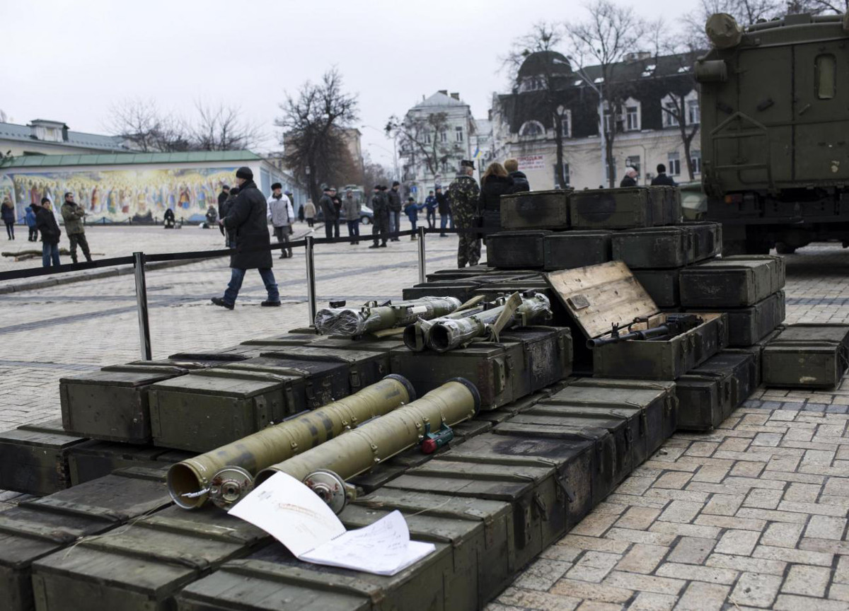 Guerra, armi dall’Italia all’Ucraina. Dai missili mk72 agli Stinger. La lista