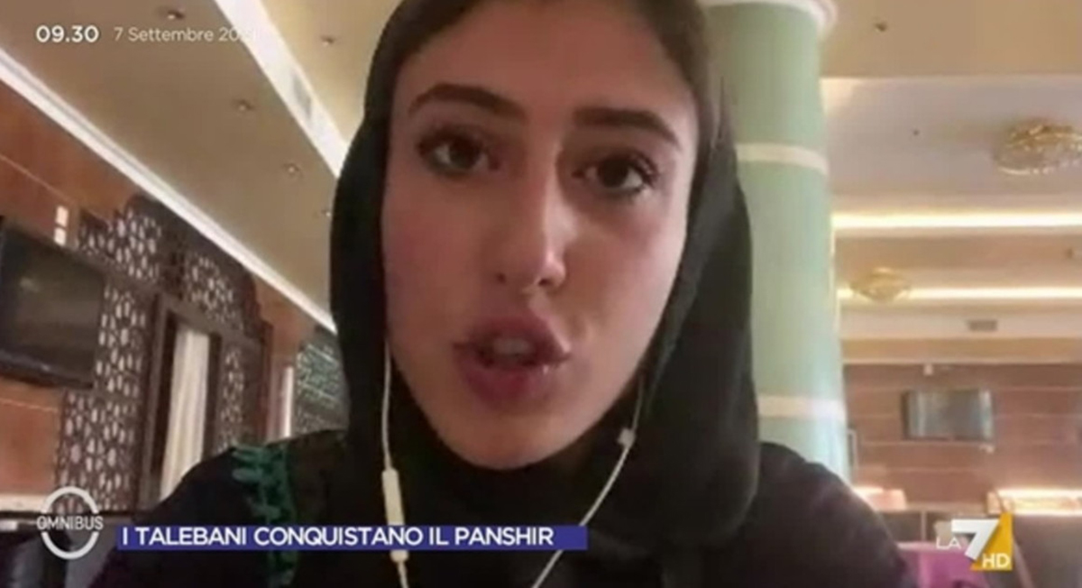 Chi è Cecilia Sala, “la nuova Fallaci”: da Elettra Lamborghini a Santoro Chi è Cecilia Sala, “la nuova Fallaci”: da Elettra Lamborghini a Santoro