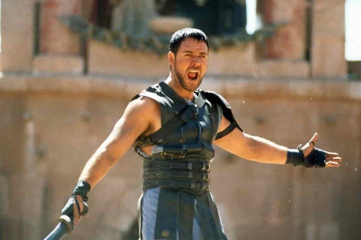 La rivolta silenziosa ha la voce di Luca Ward. Il gladiatore si è stufato