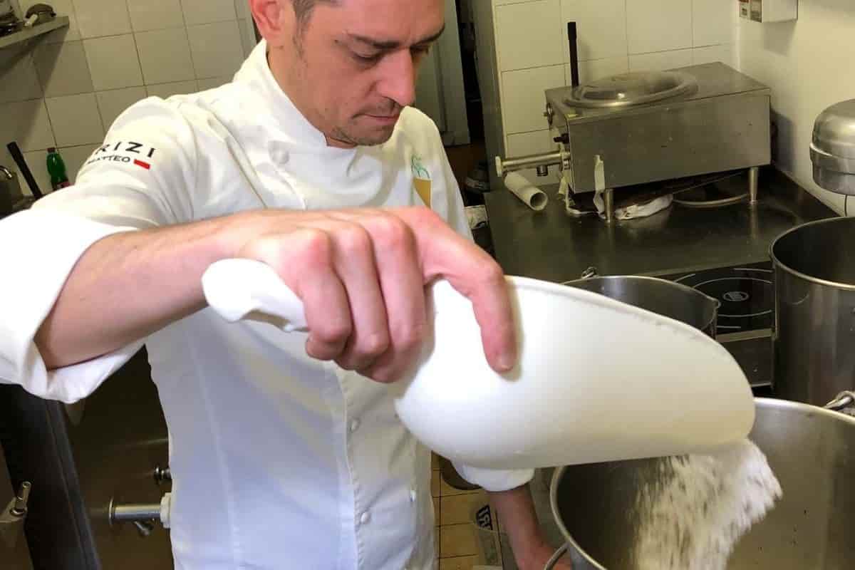 Il gelato più buono è in provincia di Roma: Matteo Grizi eletto gelatiere 2022 Il gelato più buono è in provincia di Roma: Matteo Grizi eletto gelatiere 2022