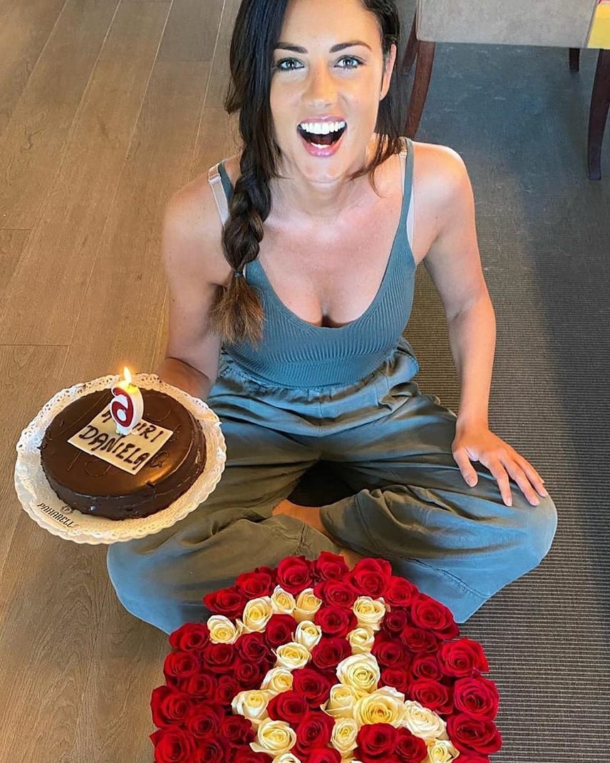 Daniela Ferolla, tutti pazzi per la conduttrice Rai in versione sportiva. FOTO