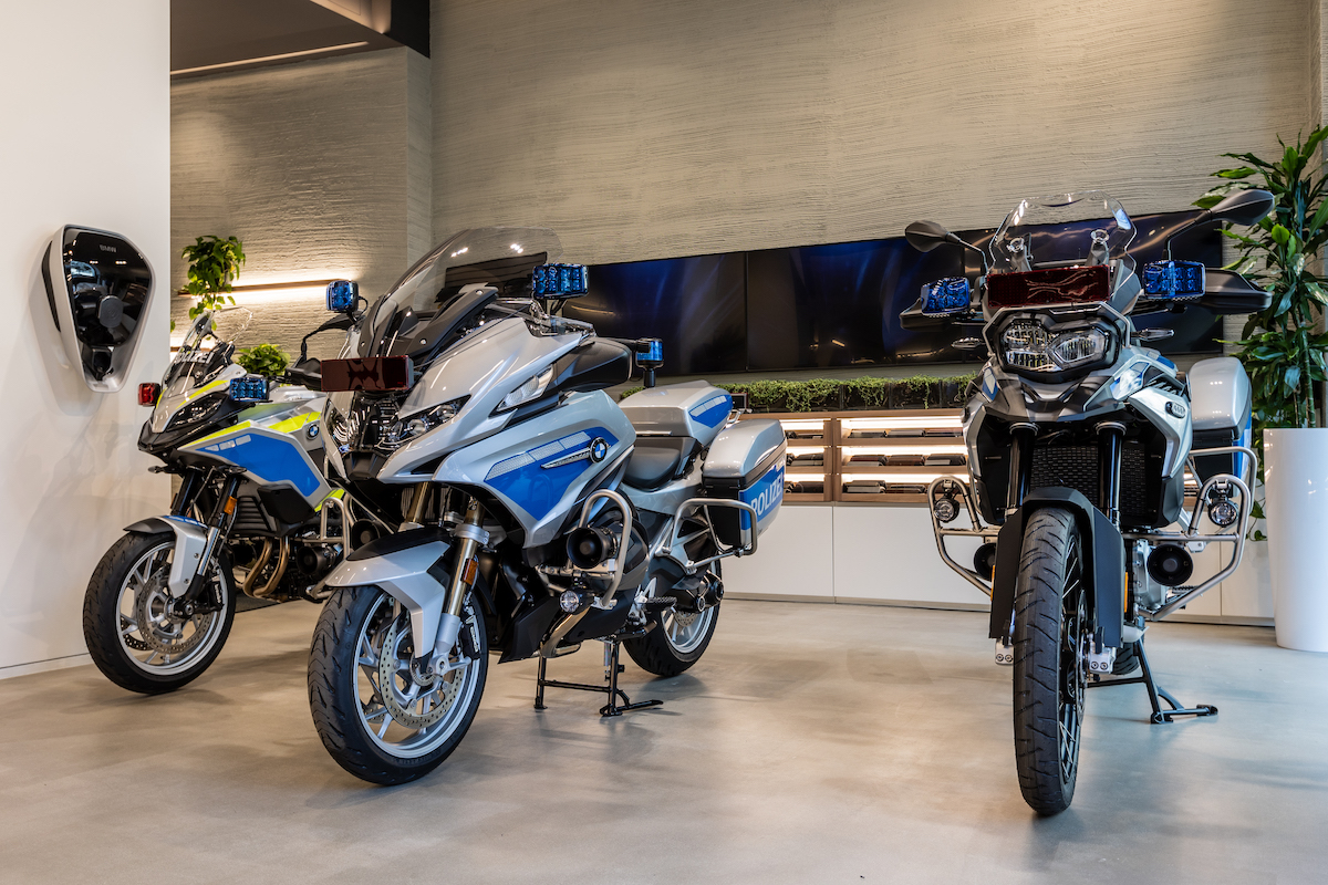 BMW Group presenta la propria offerta di veicoli speciali alle Autorità italia BMW Group presenta la propria offerta di veicoli speciali alle Autorità italia