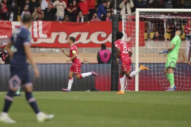 Psg, crollo col Monaco. Donnarumma prende 3 gol (e che sfortuna sul rigore..)
