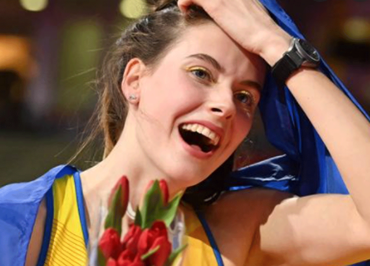 Mahuchikh, la bella saltatrice in alto è oro Mondiali. “Per la mia Ucraina” Mahuchikh, la bella saltatrice in alto è oro Mondiali. “Per la mia Ucraina”
