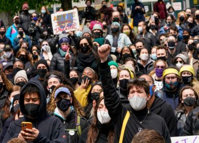 Corsica, le proteste infiammano l’isola ma ai mass media interessa ben poco