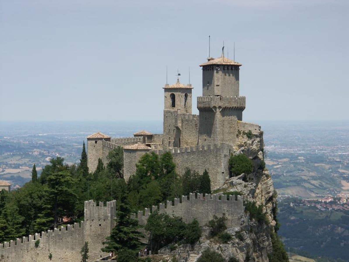 San Marino, capo di Stato accusato di molestie sessuali San Marino, capo di Stato accusato di molestie sessuali