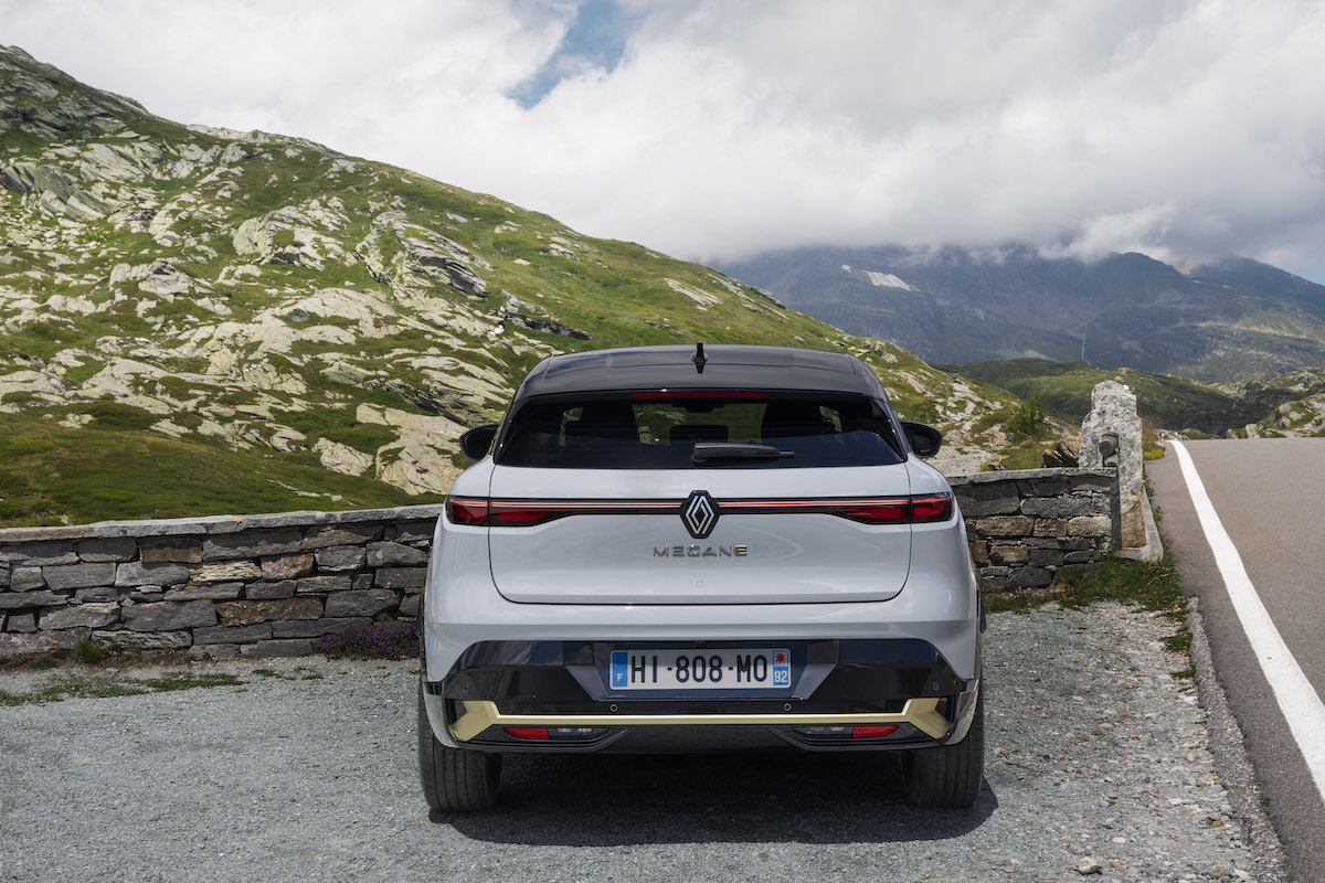 Nuova Mégane E-Tech Electric porta al debutto la CMF-EV Nuova Mégane E-Tech Electric porta al debutto la CMF-EV