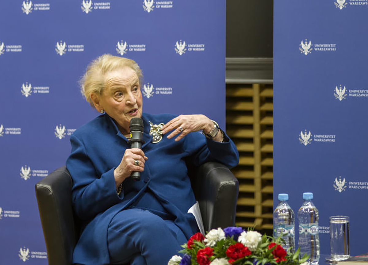 Usa, morta Madeleine Albright: prima donna segretario di Stato Usa, morta Madeleine Albright: prima donna segretario di Stato