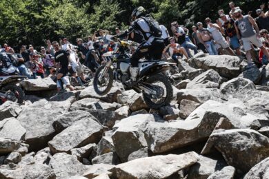 Red Bull Abestone, torna in Italia la gara di Hard Enduro più iconica al mondo