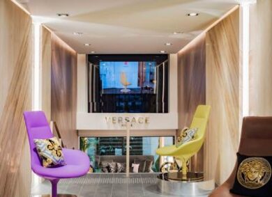 Versace Home sbarca a Parigi: al via il nuovo store di Luxury Living