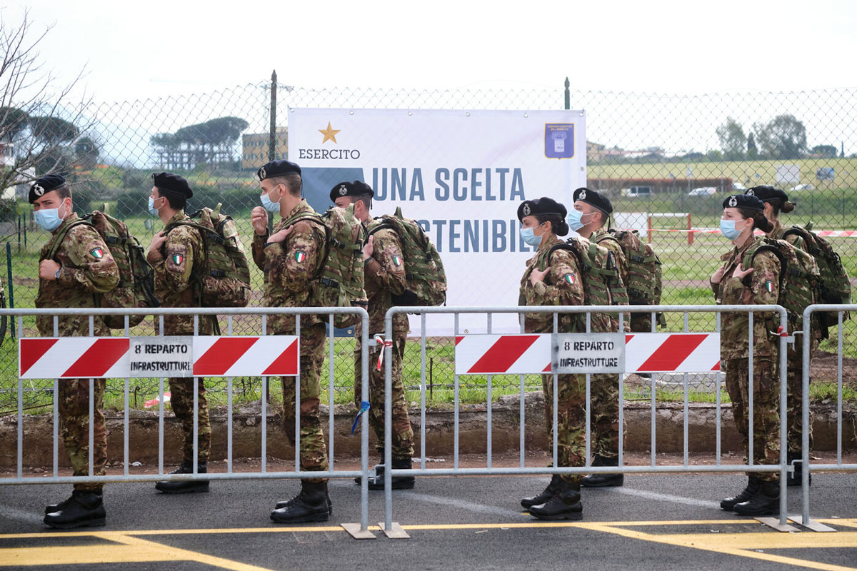 Guerra, l’esercito italiano non è pronto. Età media elevata e troppi graduati Guerra, l’esercito italiano non è pronto. Età media elevata e troppi graduati