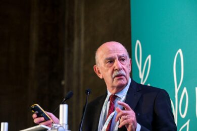 Pil, il caro energia frena la ripresa: Istat abbassa le stime tra -0,3 e -0,4%