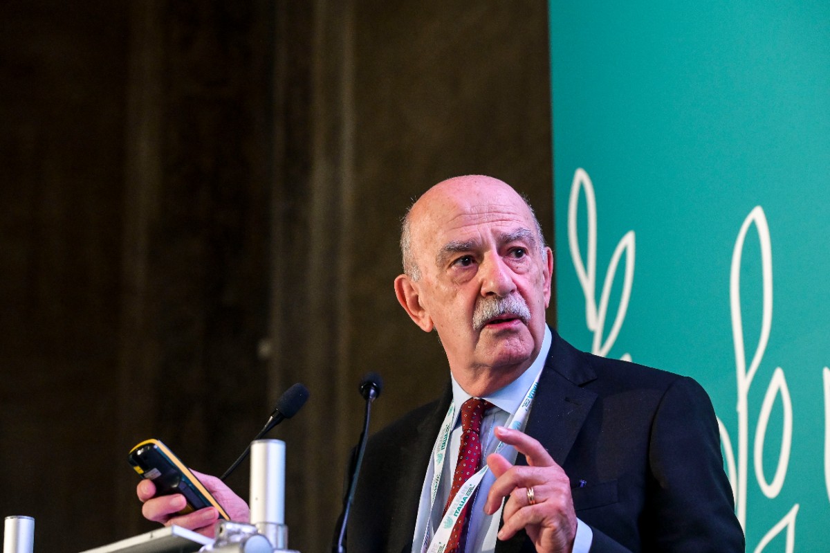Pil, il caro energia frena la ripresa: Istat abbassa le stime tra -0,3 e -0,4% Pil, il caro energia frena la ripresa: Istat abbassa le stime tra -0,3 e -0,4%
