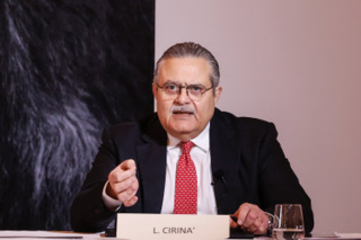 Generali, Calta promette più utili e 7 mld di M&A per “risvegliare il Leone” Generali, Calta promette più utili e 7 mld di M&A per “risvegliare il Leone”