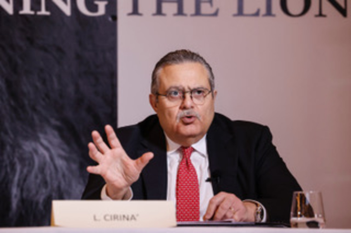 Generali, Calta promette più utili e 7 mld di M&A per “risvegliare il Leone” Generali, Calta promette più utili e 7 mld di M&A per “risvegliare il Leone”