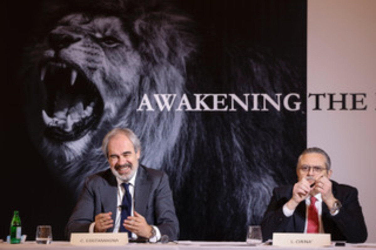 Generali, Calta promette più utili e 7 mld di M&A per “risvegliare il Leone” Generali, Calta promette più utili e 7 mld di M&A per “risvegliare il Leone”