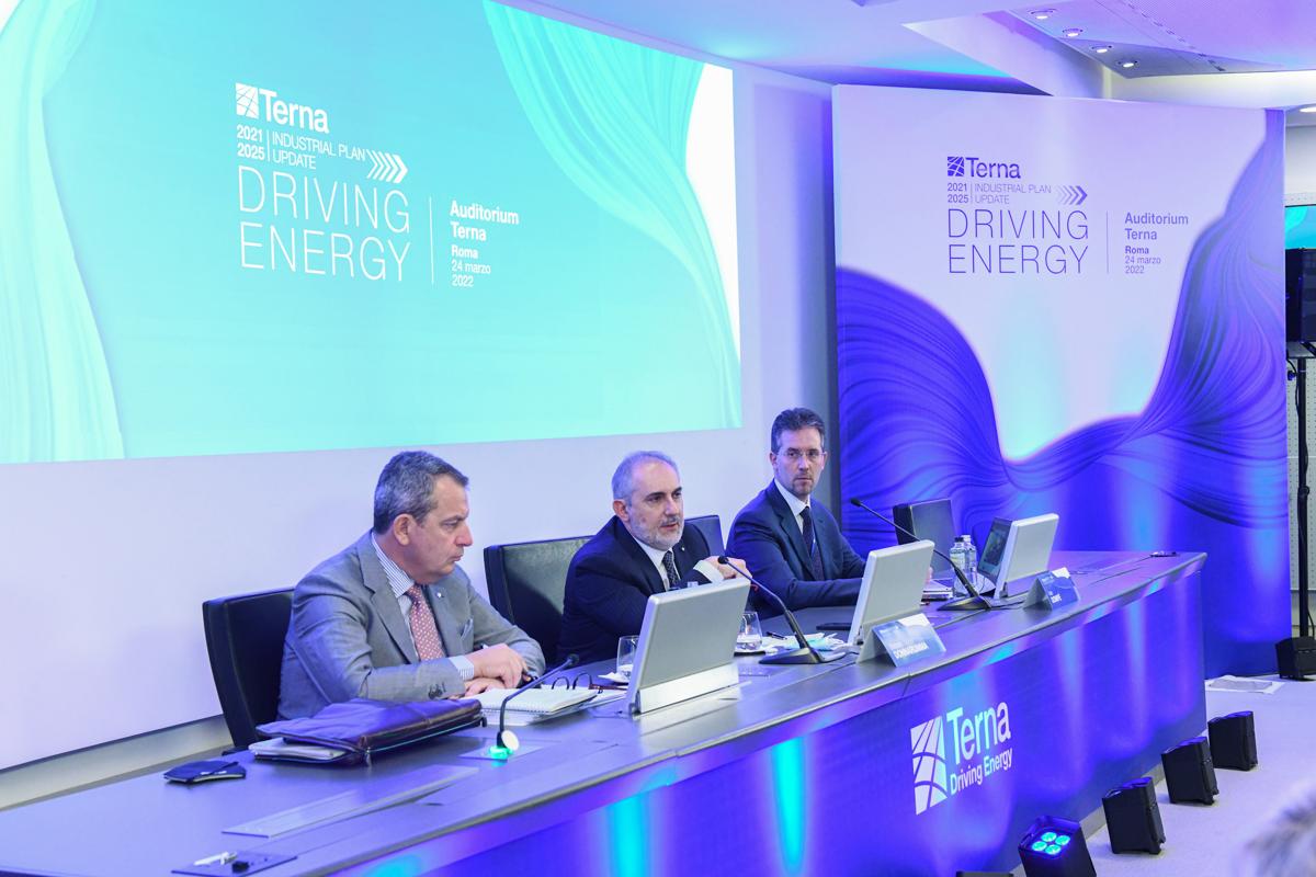Terna, presentato l’aggiornamento del Piano Industriale “Driving Energy”