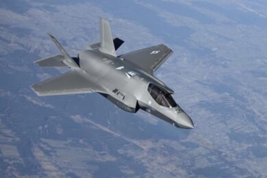 Guerra Ucraina, nuova base Nato a Est. E gli Usa faranno gli F35 a Cameri