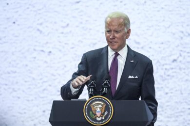 Usa, Biden lavora al budget e spunta una minimum tax su più ricchi