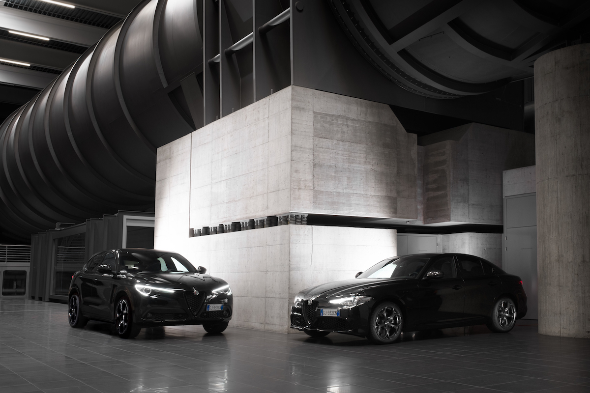 Alfa Romeo svela Giulia e Stelvio “ESTREMA”, la prima serie speciale globale Alfa Romeo svela Giulia e Stelvio “ESTREMA”, la prima serie speciale globale