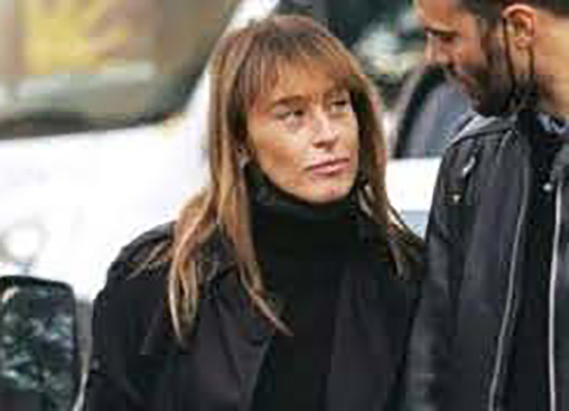 “Maria Elena nei Boschi”, ironia social sulla foto dell’ex ministra