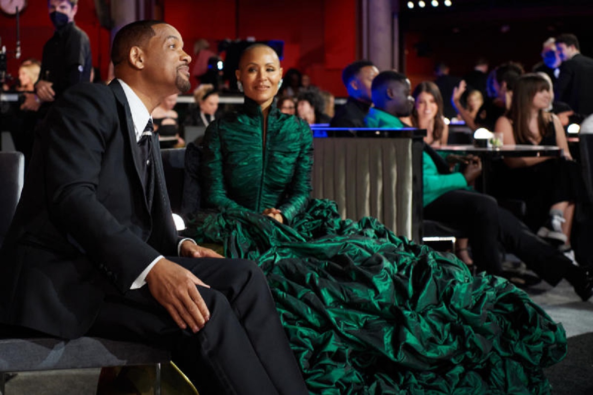 Moglie Will Smith, alopecia: cos’è la malattia di cui soffre l’attrice Moglie Will Smith, alopecia: cos’è la malattia di cui soffre l’attrice