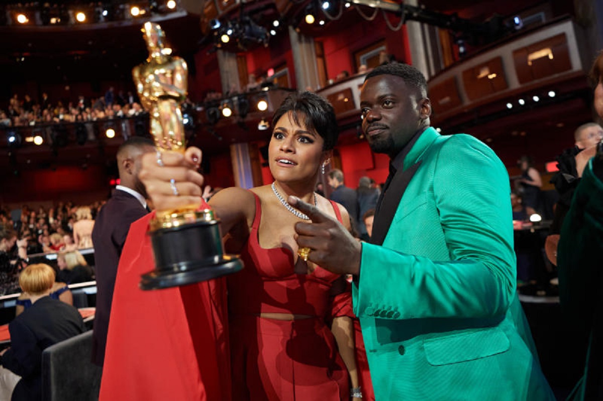 Oscar 2022: Gucci, Prada, Versace… le star vestono italiano