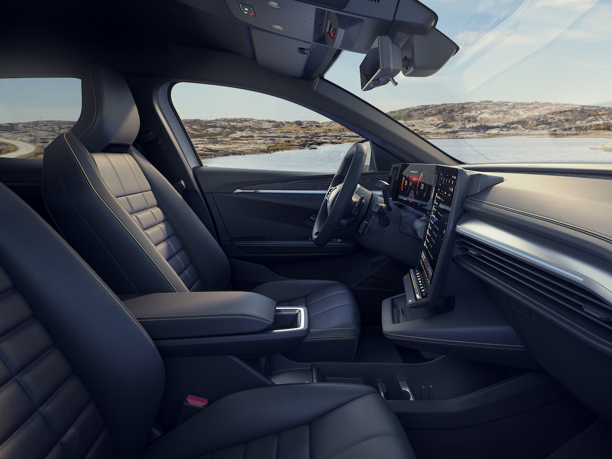 Nuova Renault  Mégane E-TECH Electric, tanto spazio e grande comfort