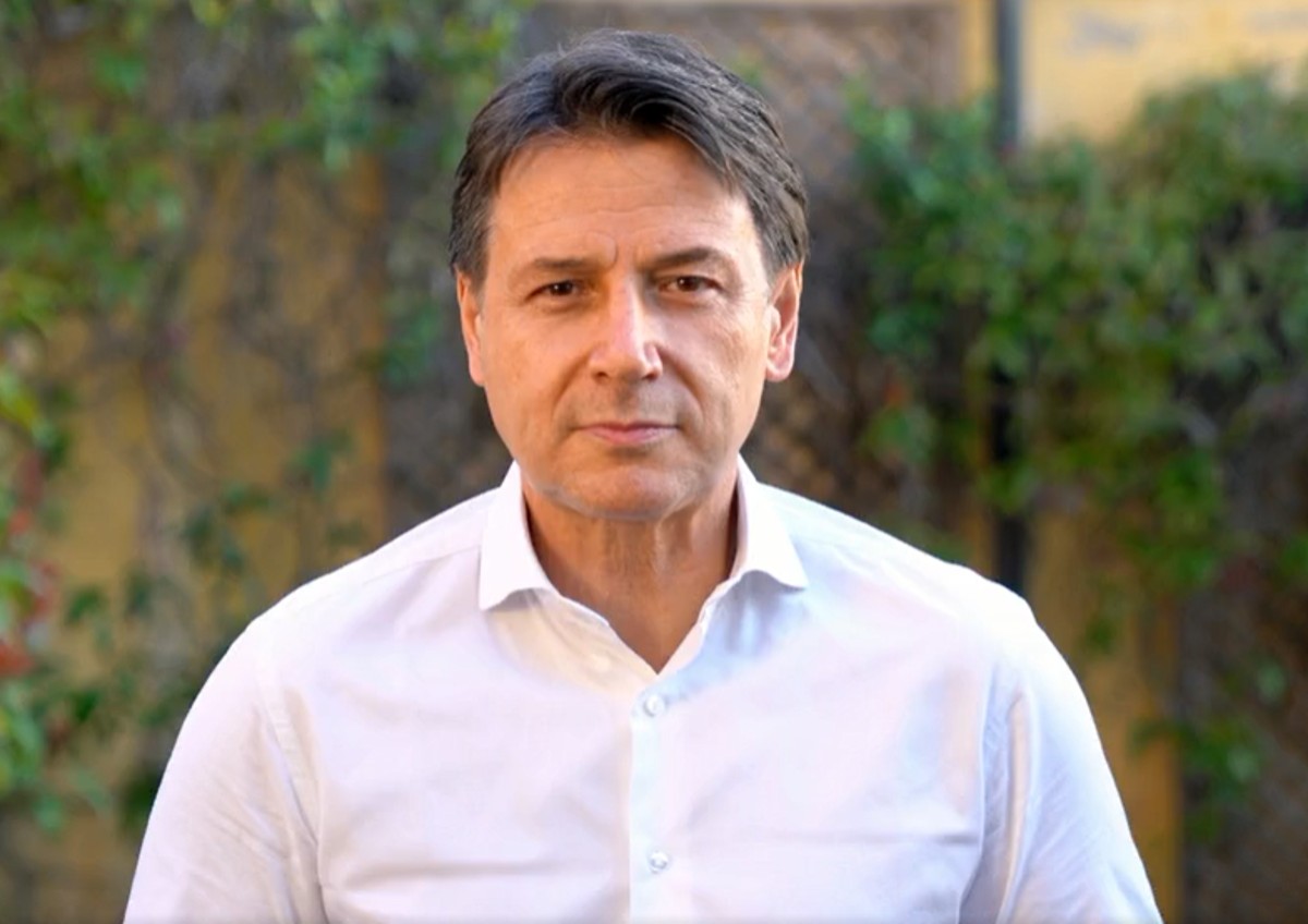 M5s, Conte rieletto presidente. Il 94% ha detto sì all’ex premier, 59mila voti