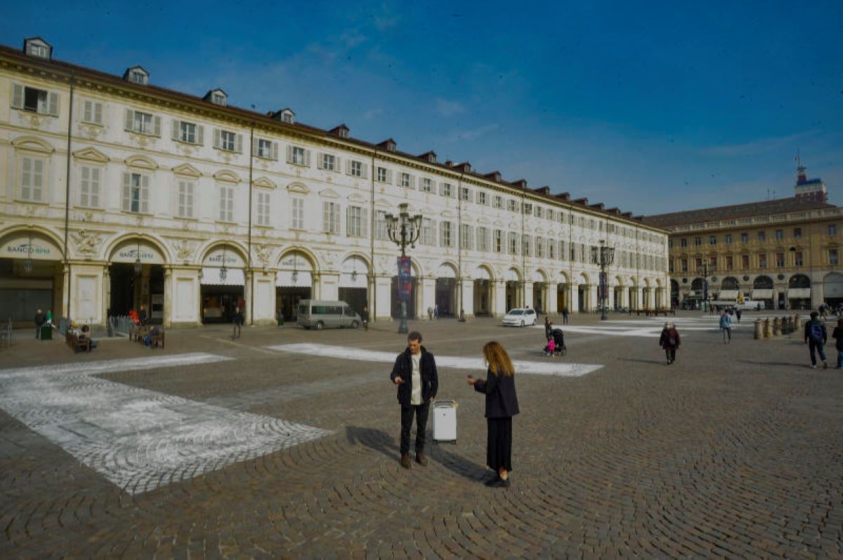 Ti amo ancora, piazza San Carlo: cosa significa la scritta a Torino