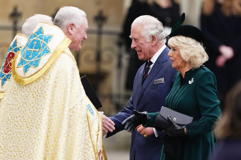 Royal Family: perché Elisabetta si è vestita di verde al memoriale di Filippo Royal Family: perché Elisabetta si è vestita di verde al memoriale di Filippo