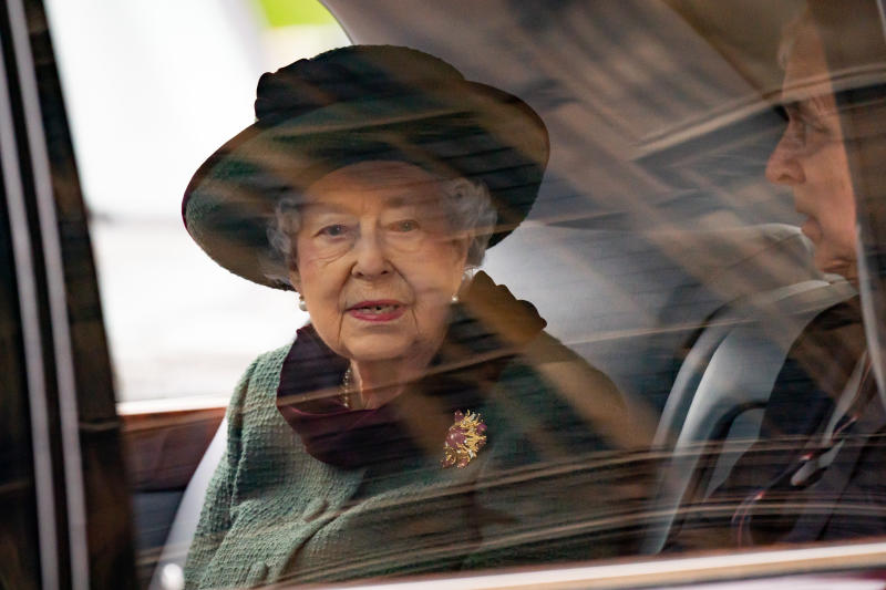 Royal Family: perché Elisabetta si è vestita di verde al memoriale di Filippo Royal Family: perché Elisabetta si è vestita di verde al memoriale di Filippo