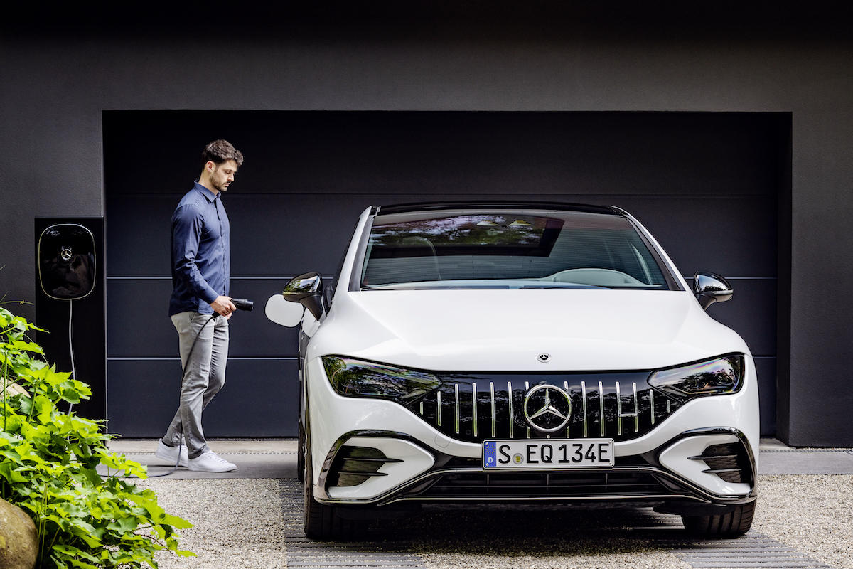 L’auto elettrica sogno degli italiani, ma costa ancora troppo L’auto elettrica sogno degli italiani, ma costa ancora troppo