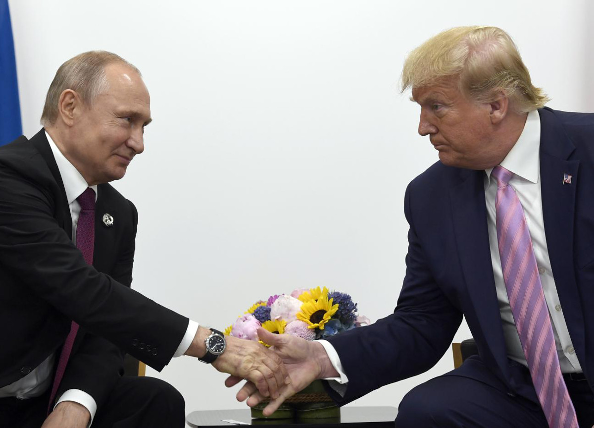 Trump vuole la terza guerra mondiale. “Putin, rivela chi è il figlio di Biden”